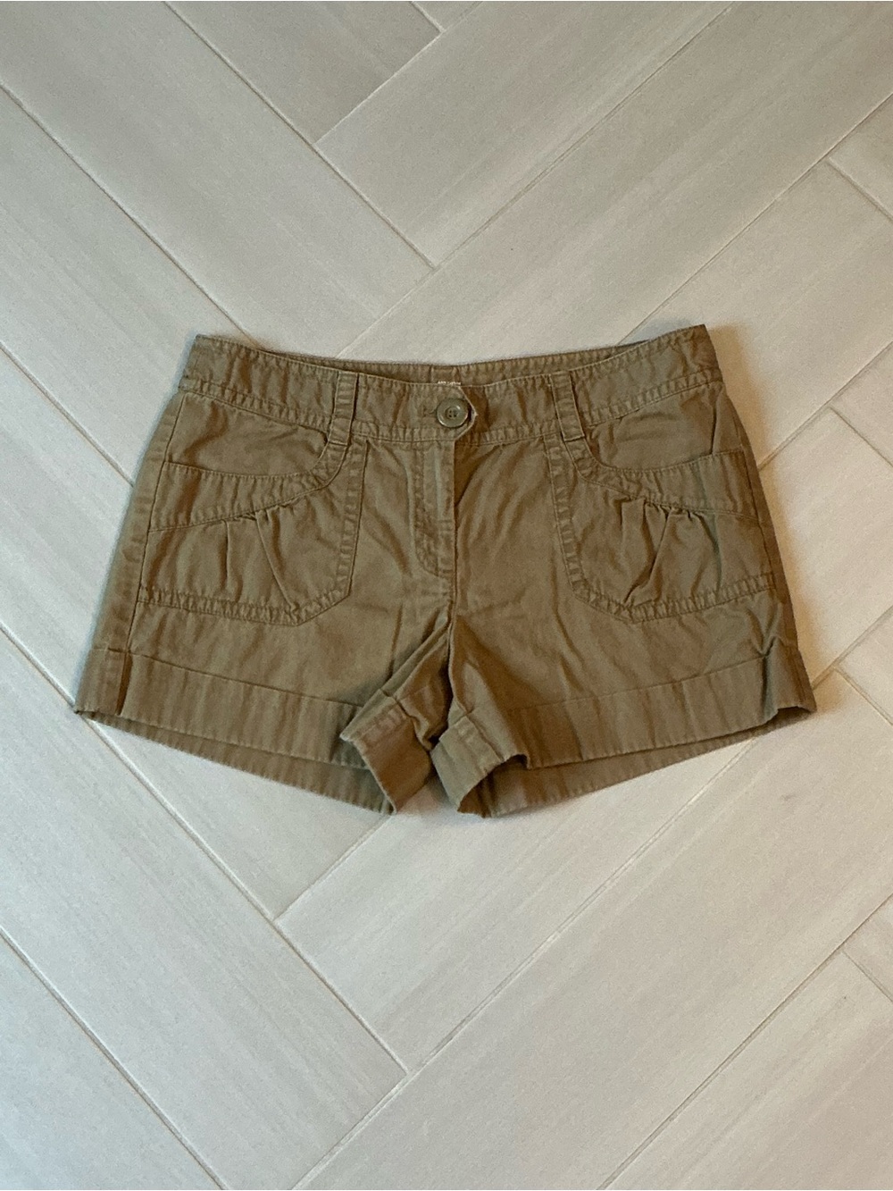 LOFT Women’s Casual Cotton Olive Khaki Shorts